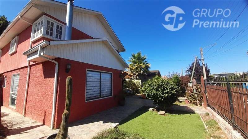 Hermosa Casa en venta de 4 dorm. en Algarrobo