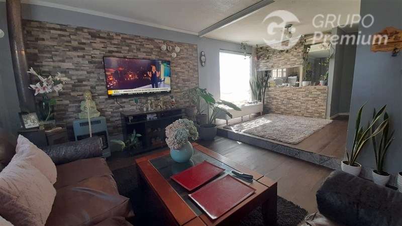 Hermosa Casa en venta de 4 dorm. en Algarrobo