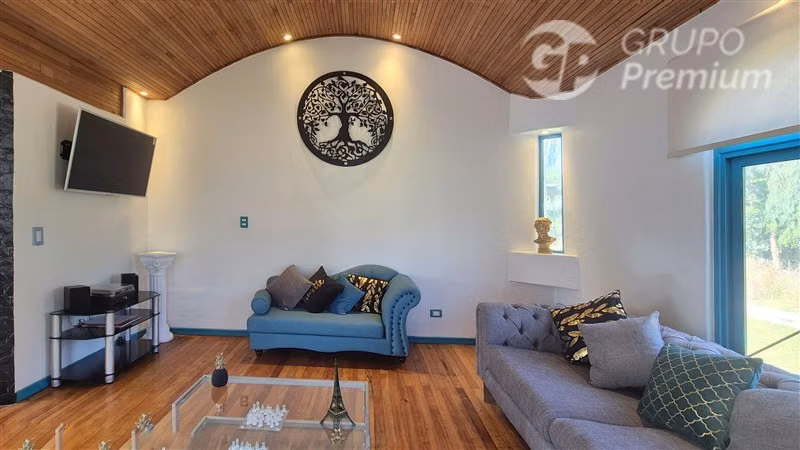 Espectacular Casa Mediterránea en Arriendo en Batuco (Lampa)