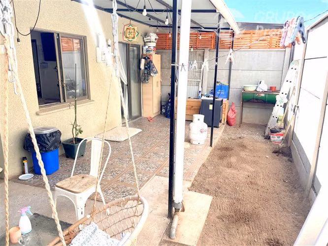 Vendo Casa Talca sector Bicentenario 3d/1b