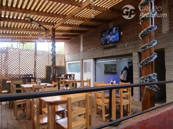 Se Vende Restaurant, 4 Locales Comerciales en Lolol