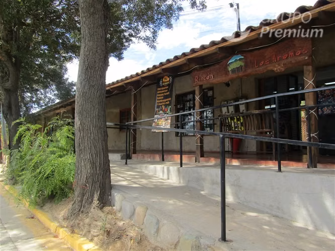 Se Vende Restaurant, 4 Locales Comerciales en Lolol