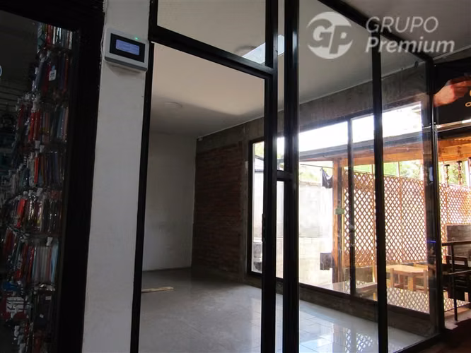 Se Vende Restaurant, 4 Locales Comerciales en Lolol