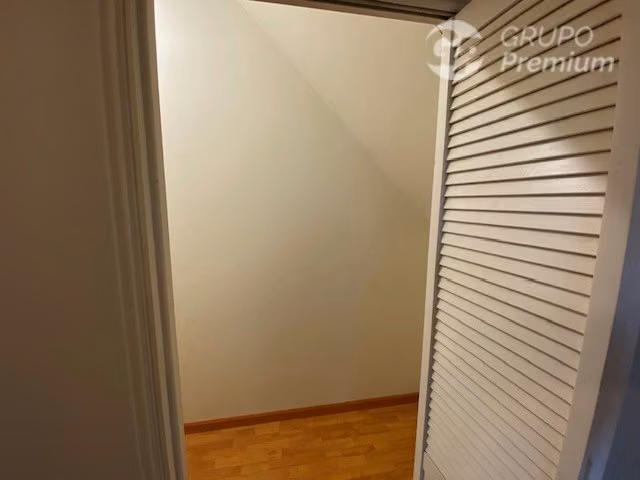 Casa arriendo de 4d 4b 14e hermoso entorno natural Peñaflor