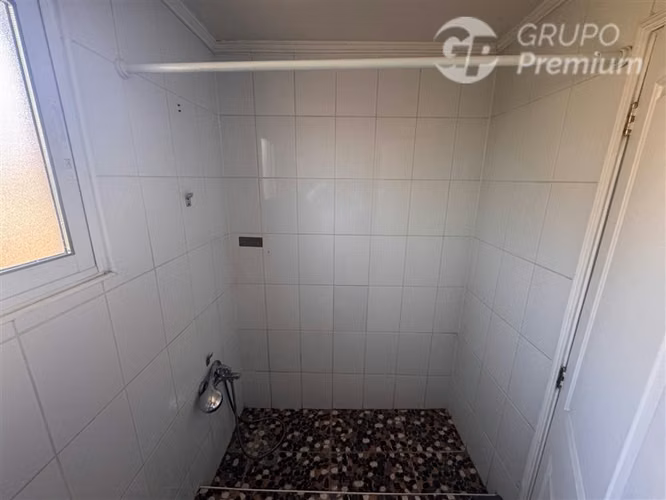 Casa en venta de 4 dorm., 4 baños, 4 Est. en Maipú
