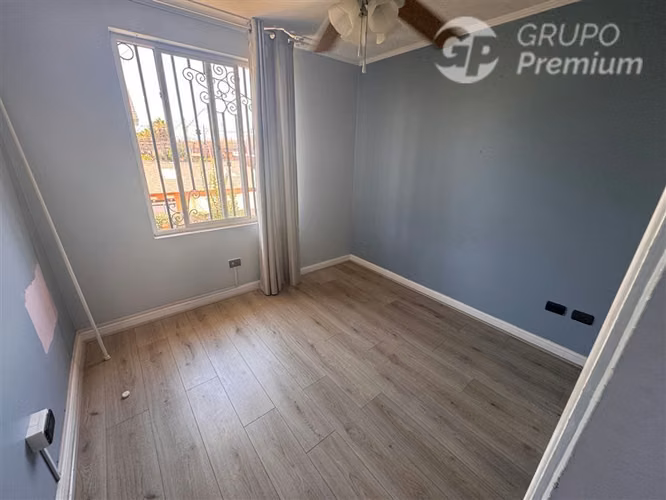 Casa en venta de 4 dorm., 4 baños, 4 Est. en Maipú