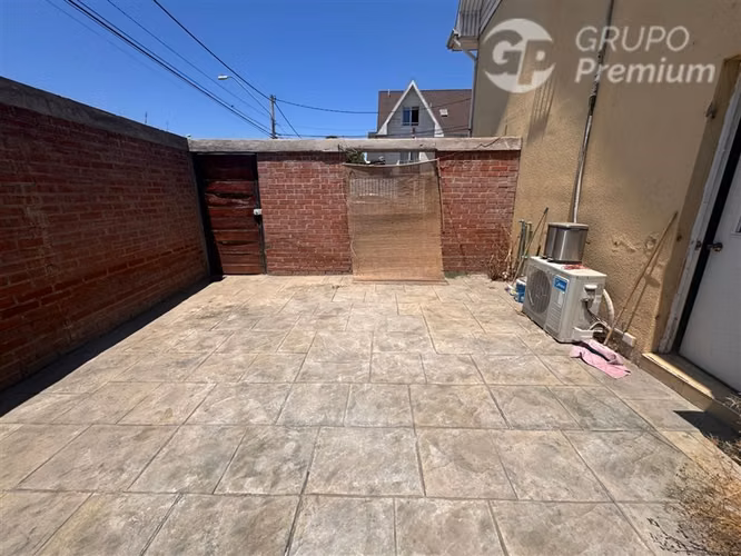 Casa en venta de 4 dorm., 4 baños, 4 Est. en Maipú