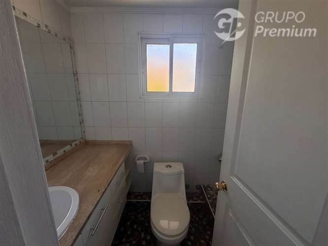 Casa en VENTA O ARRIENDO 4 dorm., 4 baños, 4 Estac. - Imagen 18