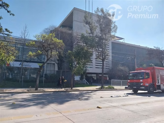 Local Comercial o casa en arriendo en Recoleta