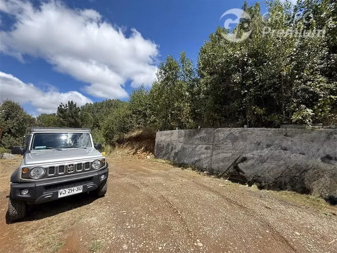 Parcela 5.000 m con casa equipada y estero Loncoche