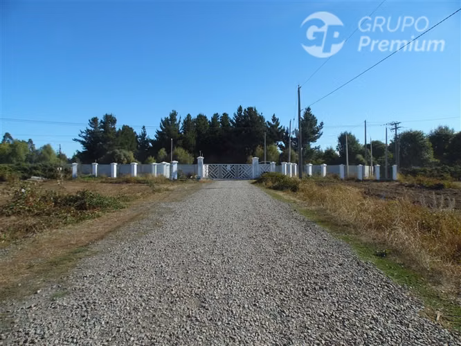 En venta casa en parcela en Condominio Camino a Coihueco