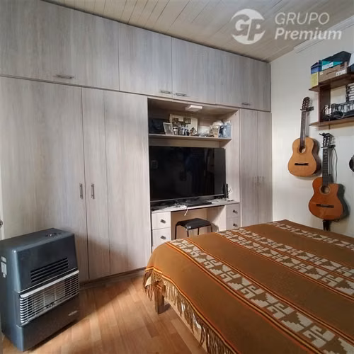 Venta de Casa en San Joaquín 4 dorm gran patio duro luminoso