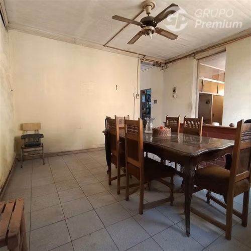 Venta de Casa en San Joaquín 4 dorm gran patio duro luminoso
