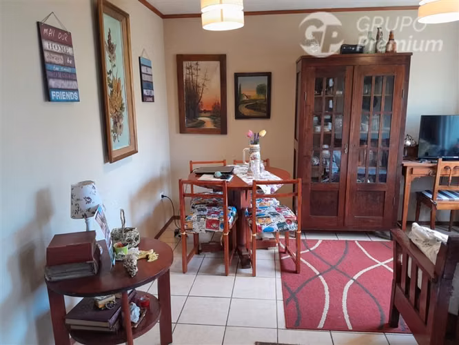 Casa en venta de 3 dorm. en La Unión