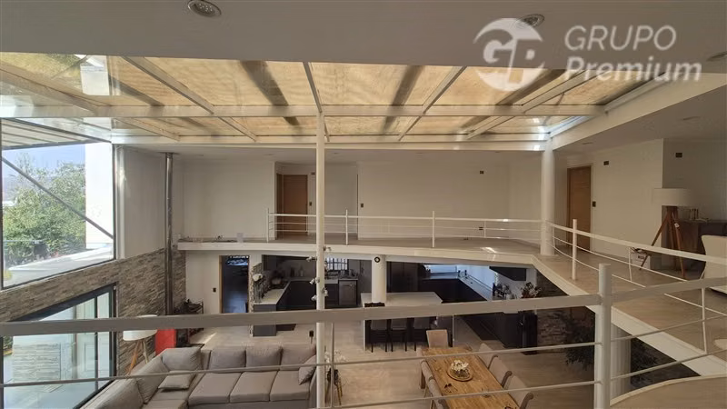 Casa en venta de 7 dorm. en Colina