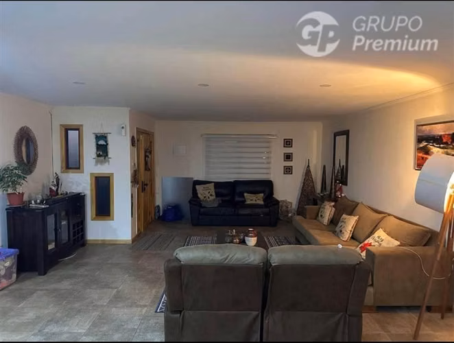 Casa en venta de 6 dorm. en Yerbas Buenas
