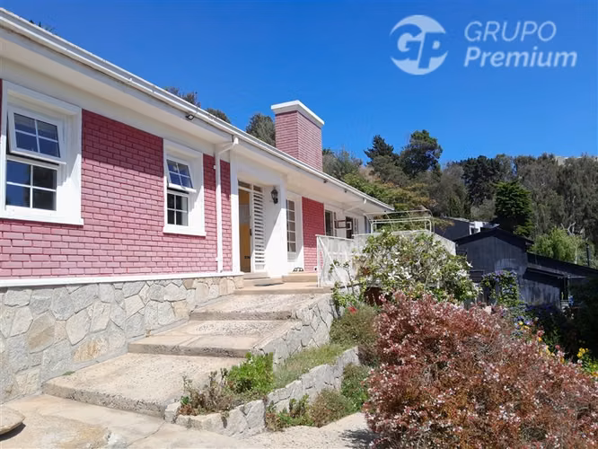 Venta de casa 7 dorm. 4 baños en Reñaca, Viña del Mar