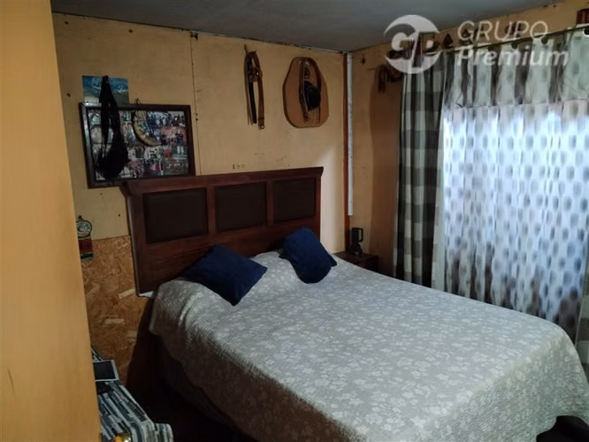 Casa en venta de 5 dorm. en La Cisterna