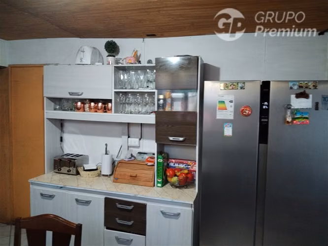 Casa en venta de 5 dorm. en La Cisterna