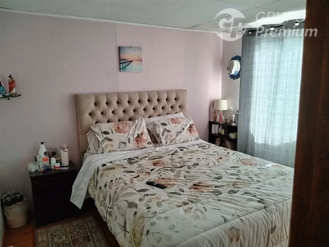 Casa en venta de 5 dorm. en La Cisterna