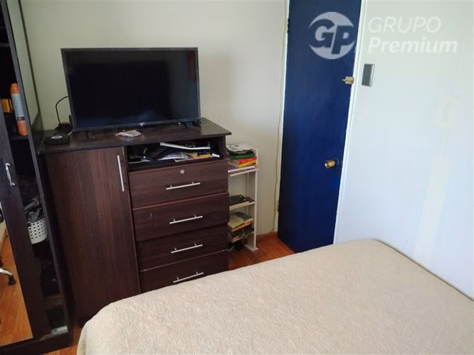 Casa en venta de 5 dorm. en La Cisterna