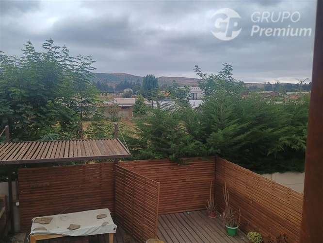 Moderna y Hermosa Casa en venta de 3 dorm. en Limache