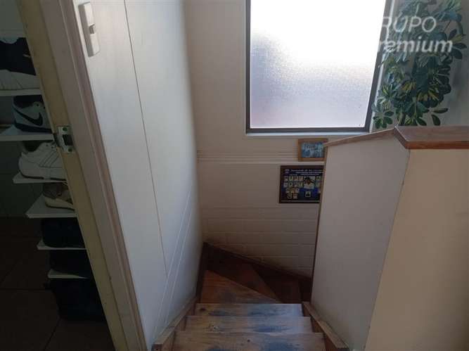 Casa en venta de 2 dorm. 2 baños con almacén en Quillota
