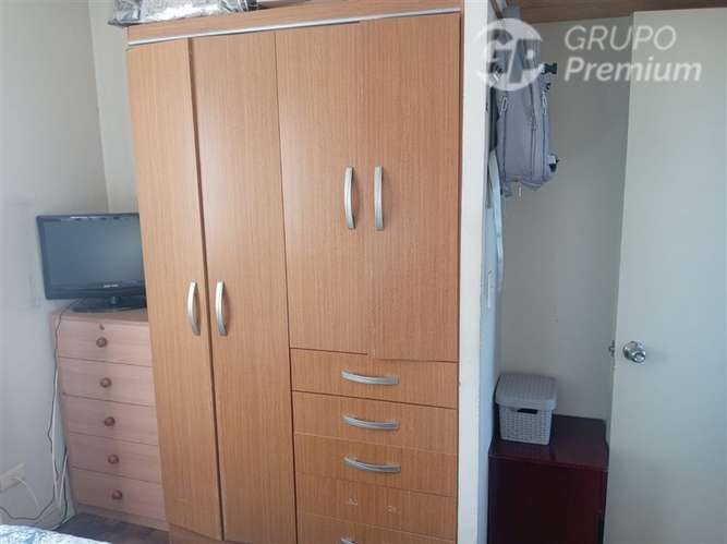 Casa en venta de 2 dorm. 2 baños con almacén en Quillota