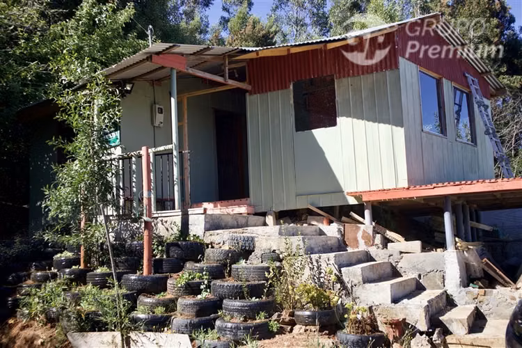 Cabaña en venta de 1 dorm. y piscina en Arauco, Conumo Bajo
