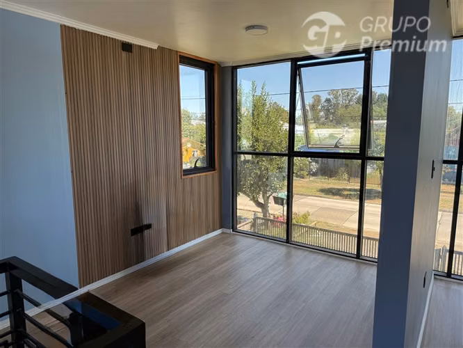 Oficinas + casa nueva en centro de Pitrufquén | 8 privados |