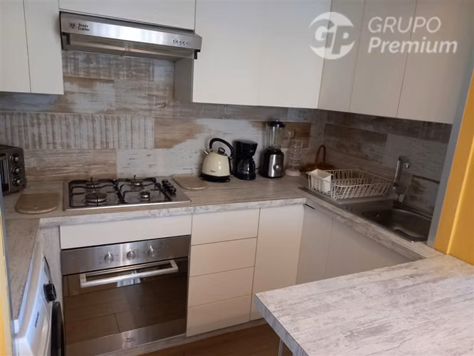 Departamento en arriendo amoblado de 2d,1b,piscina, Reñaca.