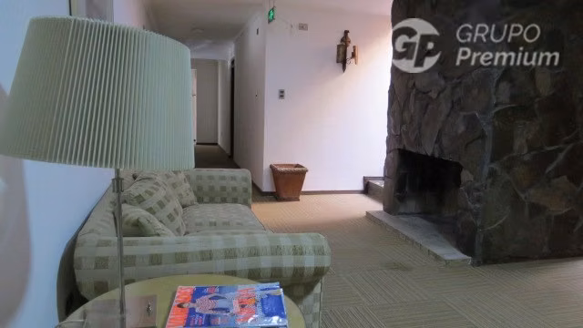 Hotel, Locales Comerciales, Cabaña, en venta Licanray.