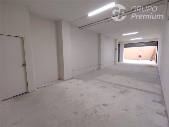 ARRIENDO DE LOCAL COMERCIAL PUDAHUEL METRO BARRANCAS (L5)