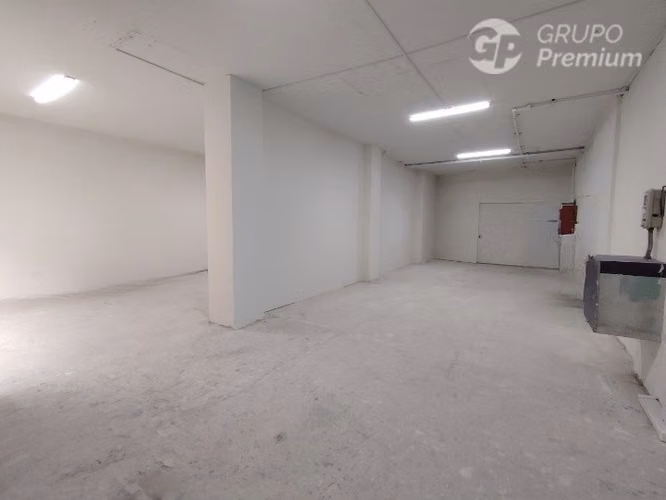 ARRIENDO DE LOCAL COMERCIAL PUDAHUEL METRO BARRANCAS (L5)