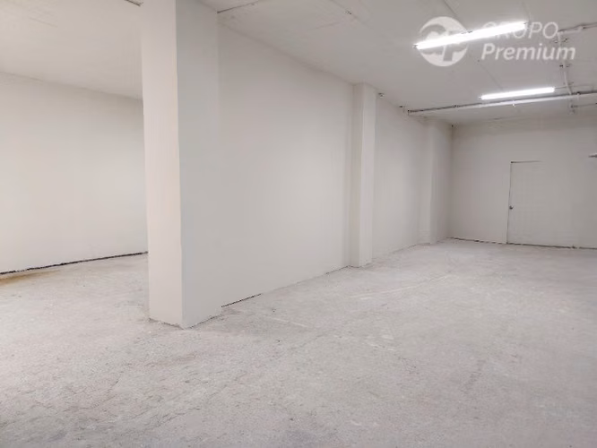 ARRIENDO DE LOCAL COMERCIAL PUDAHUEL METRO BARRANCAS (L5)