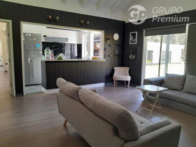 Excelente casa en venta de 4 dorm. en Zapallar