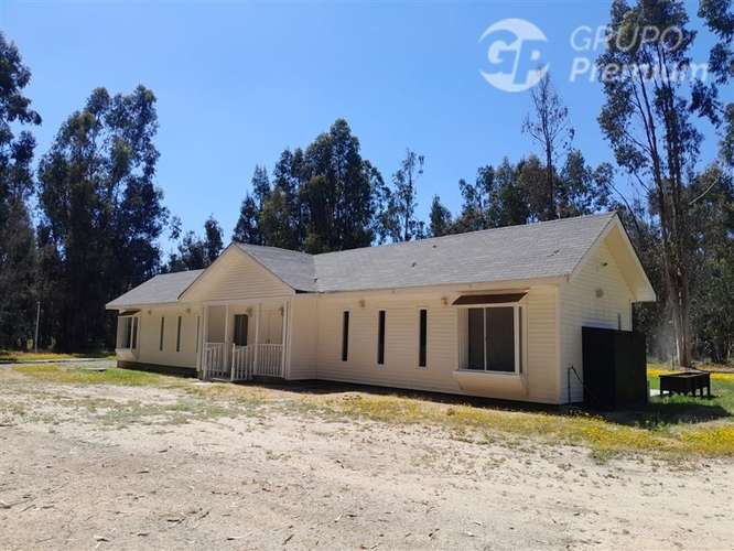 Excelente casa en venta de 4 dorm. en Zapallar
