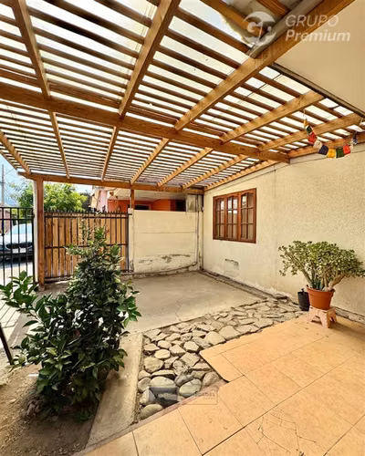 Casa en venta en Villa Los Morenos , Los Andes, 4D-2B