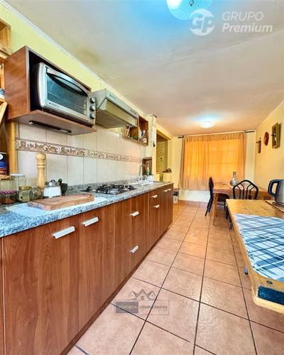 Casa en venta en Villa Los Morenos , Los Andes, 4D-2B