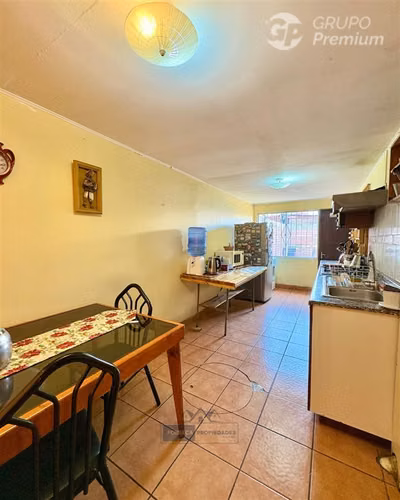 Casa en venta en Villa Los Morenos , Los Andes, 4D-2B
