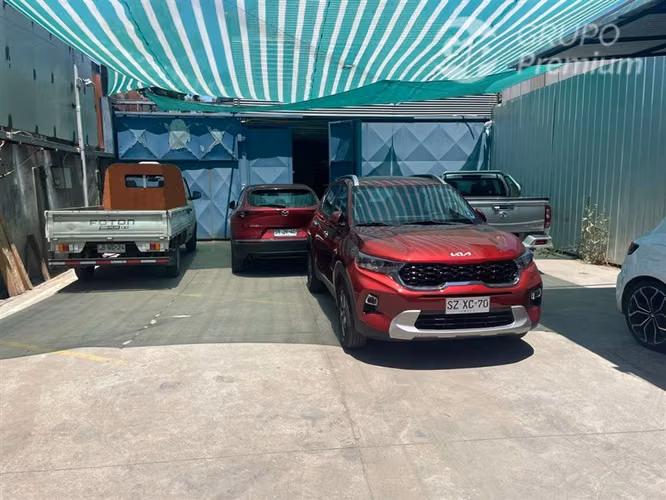 Propiedad Industrial en venta en La Granja