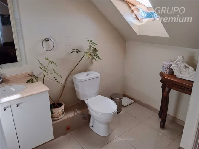 Casa con Piscina y Mansarda en La Florida