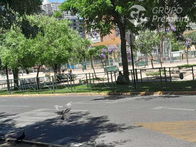 Departamento en venta de 3 dorm. en Ñuñoa, duplex antiguo. - Imagen 4