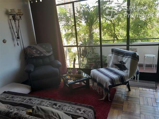 Departamento en venta de 3 dorm. en Ñuñoa, duplex antiguo. - Imagen 11