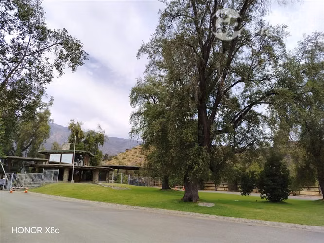 ARRIENDO CASA EN LAGUNA DE ACULEO