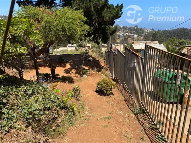 Casa en venta con amplio terreno en Achupallas, Viña del Mar