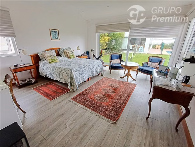 Venta de propiedad en Av. Bosques de Montemar, Concon.