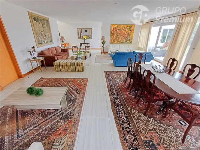 Venta de propiedad en Av. Bosques de Montemar, Concon.