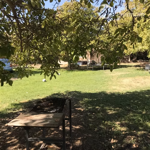 Parcela en venta Peñaflor 5D 3B 20E piscina + cabaña árboles
