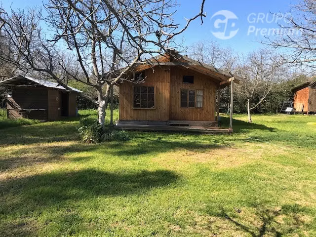 Parcela en venta Peñaflor 5D 3B 20E piscina + cabaña árboles